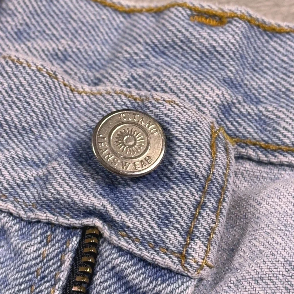 Vintage 90s Gitano Denim Cutoff Shorts Women 16 High Rise 31W Light Wash